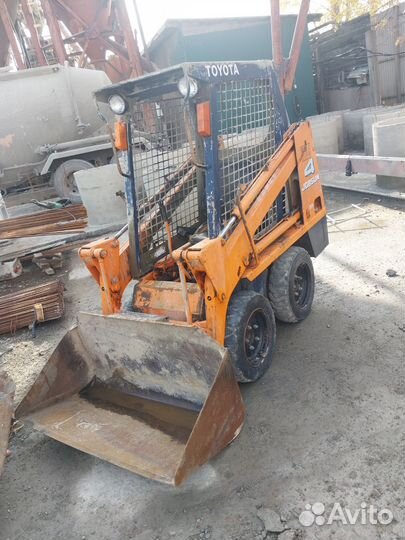 Мини-погрузчик Toyota 2SDK7, 2000