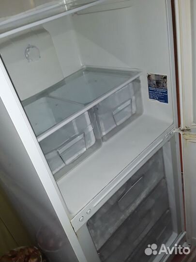 Холодильник на запчасти