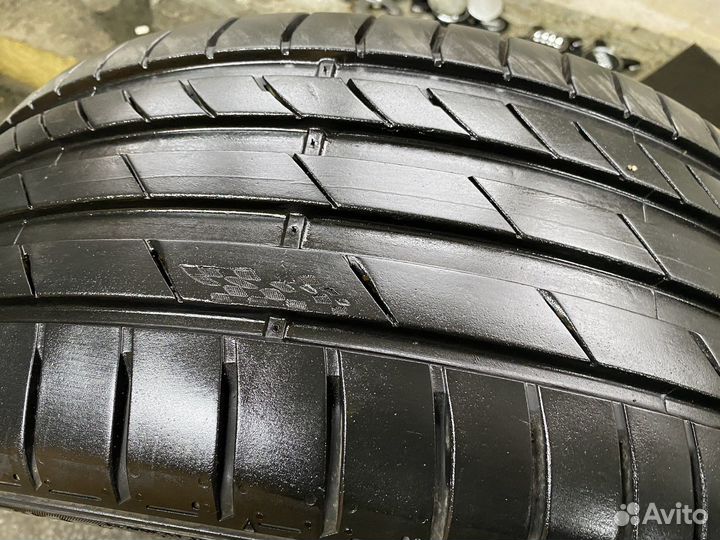 Kumho Ecsta PS71 245/45 R18 100Y