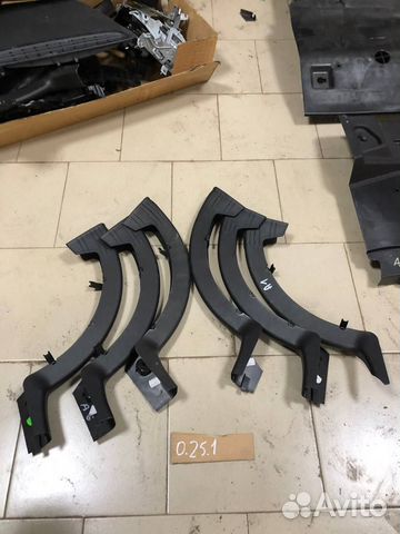 Накладка петли багажника Mercedes E-Class