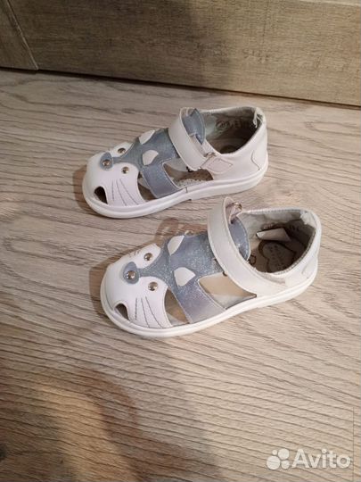 Босоножки для девочки 25 размер