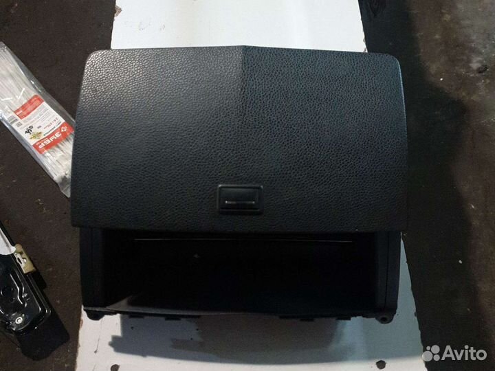 Монитор мерседес w204