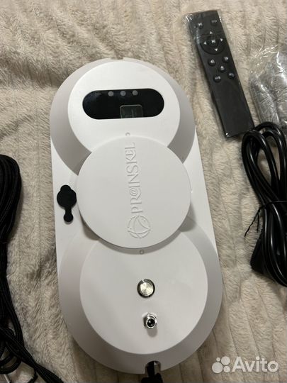 Робот мойщик окон