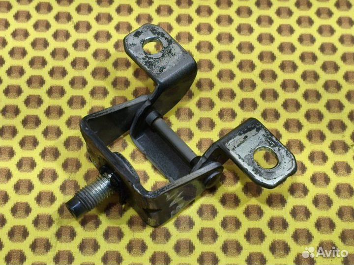 Петля багажника правая Renault Koleos HY0 2TR 703
