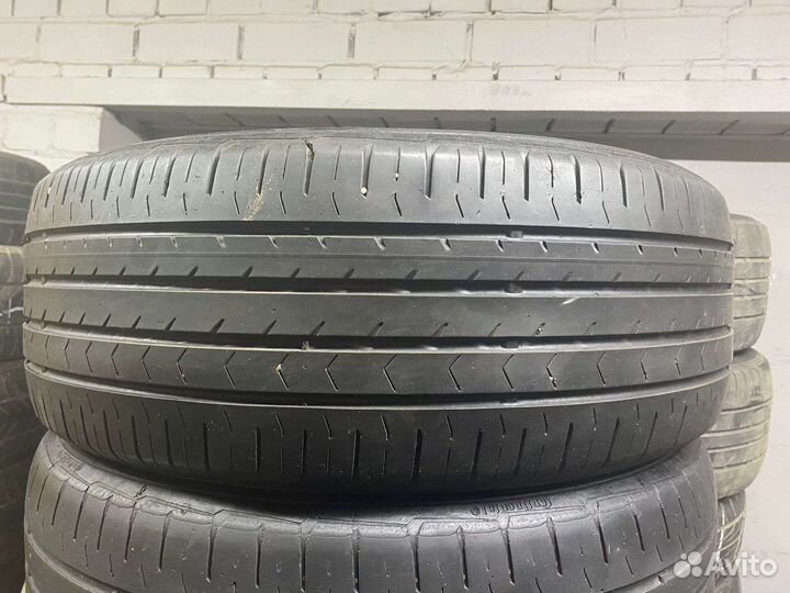 Continental ContiPremiumContact 5 215/55 R17