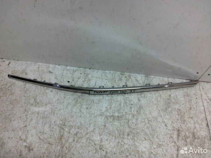 Молдинг бампера передний правый Bentley Flying