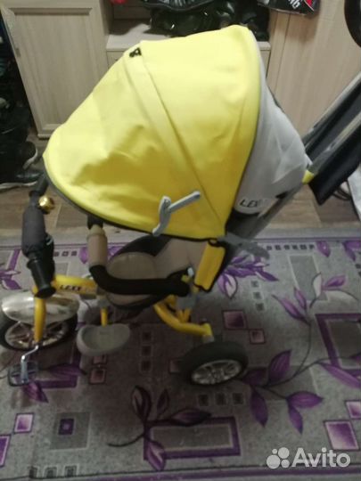 Детский велосипед с родительской ручкой