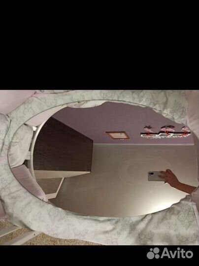 Зеркало настенное овальное