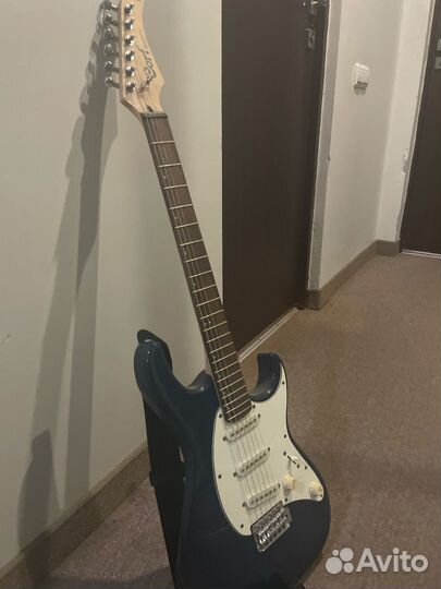 Продам гитару Cort G200 новая, (в плёнке)