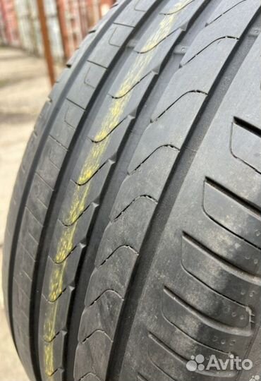 Pirelli Cinturato P7 245/45 R18