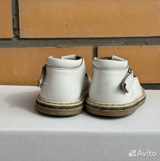 Сандалии неман 19 размер 11,5см