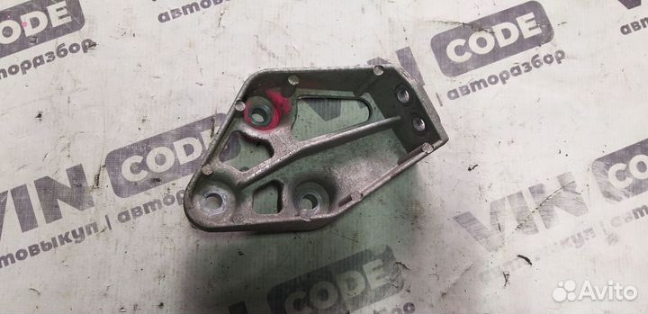 Крепление двигателя правое Chevrolet Lanos