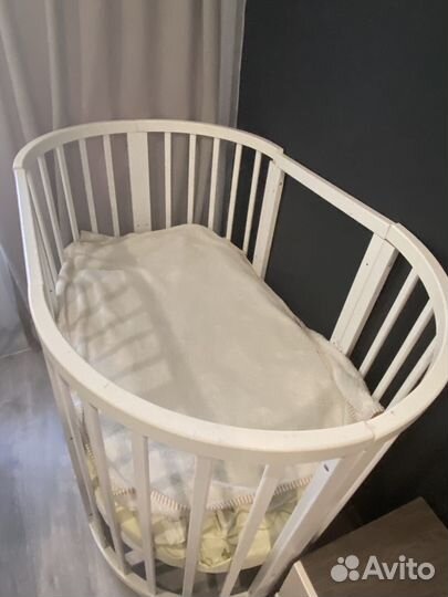 Детская кроватка трансформер с маятником