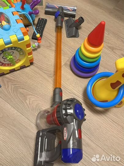 Развивающие игрушки для малышей