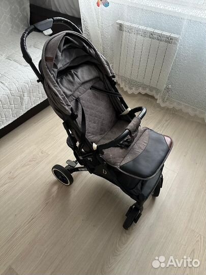 Прогулочная коляска dearest