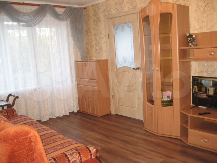 2-к. квартира, 42 м², 3/5 эт.