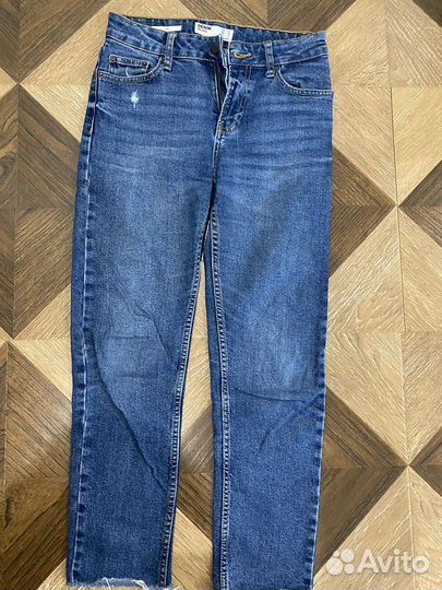 Джинсы bershka 32