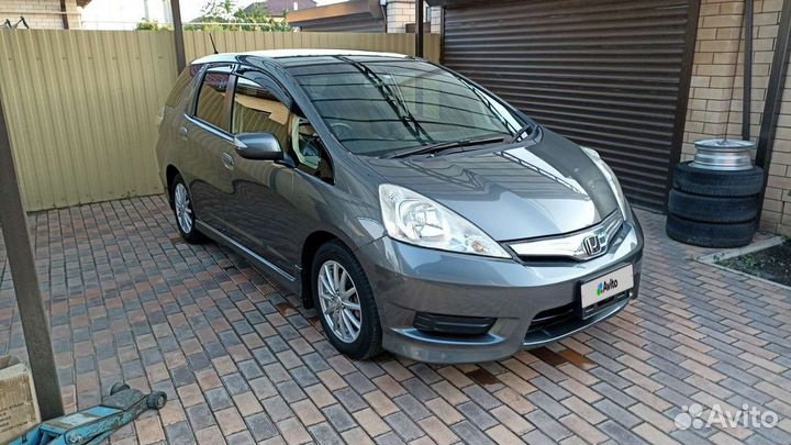 Honda Fit Shuttle 1.3 CVT, 2012, 141 500 км