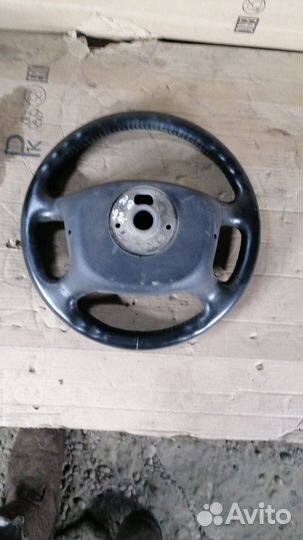 Руль в сборе с подушкой Ауди А8 1998г оригинал