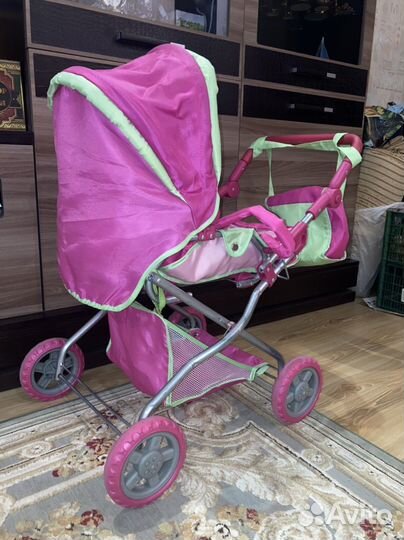 Игрушечная коляска для кукол