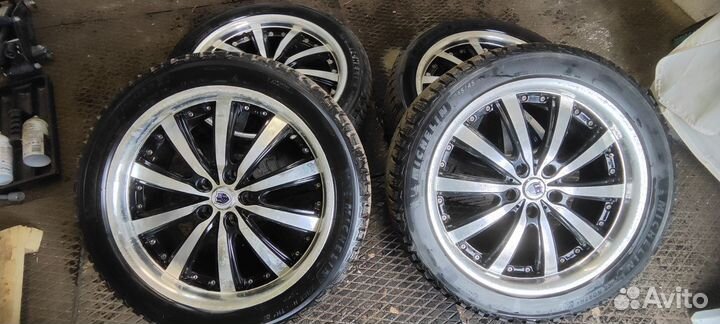 Michelin Latitude X-Ice North 245/45 R19