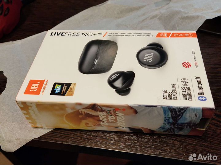 Jbl livefree nc+ tws новый из США