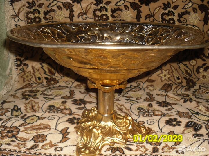 Ваза латунь.Ваза золото
