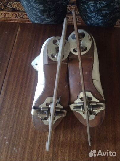 Коньки снегурочки