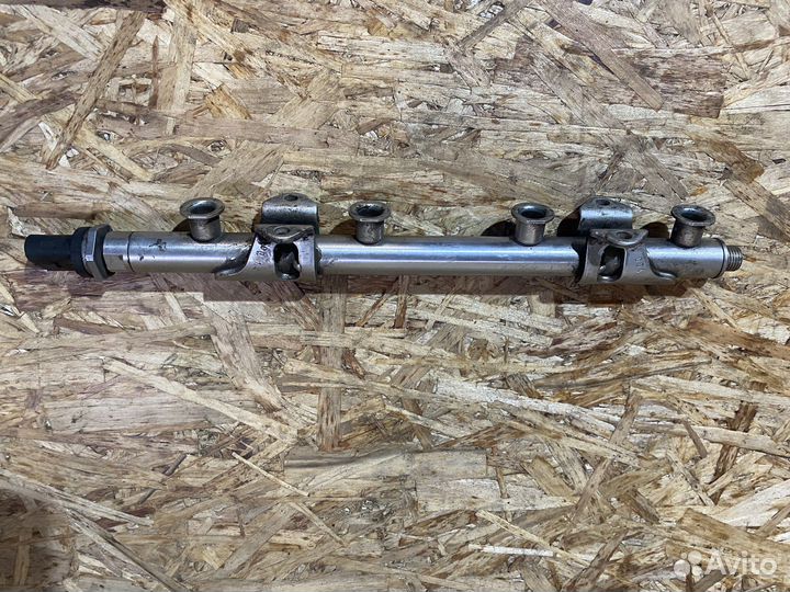 Топливная рампа Skoda Octavia A7 13-21