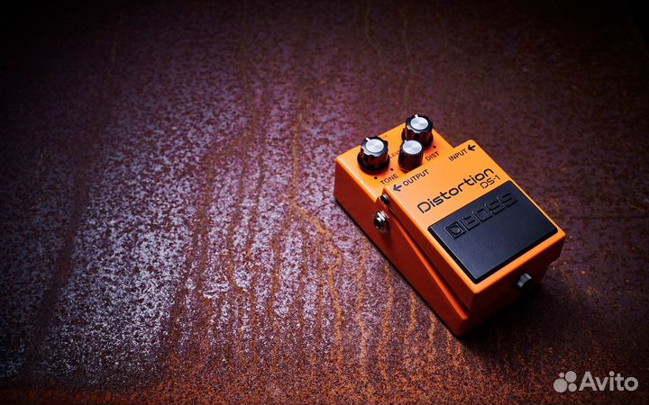 Boss DS-1 гитарная педаль