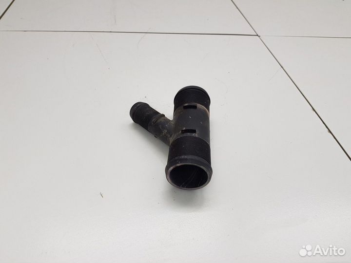 Тройник системы охлаждения (Geely Atlas Pro)