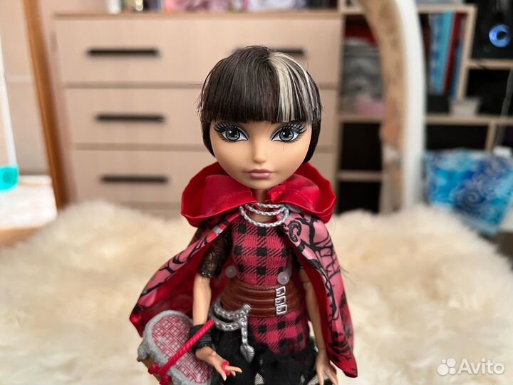 Кукла Ever After High Cerise Hood