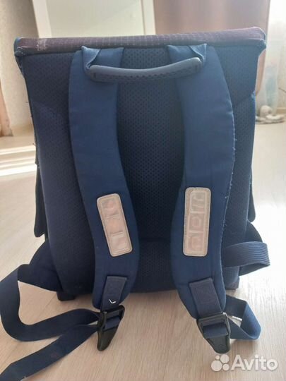 Рюкзак с ортопедической спинкой облегченный