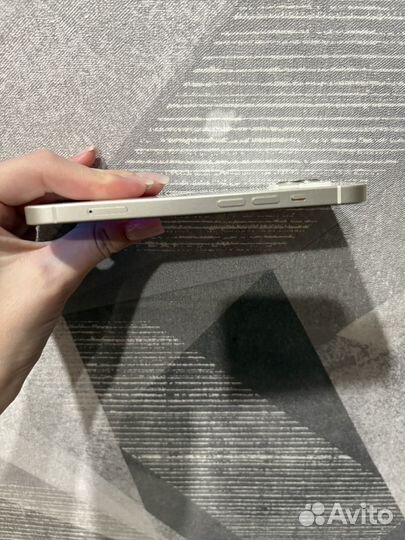 iPhone 13, 128 ГБ