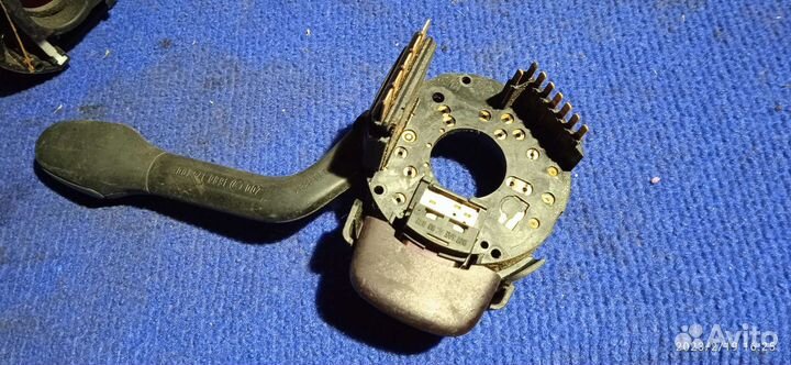 Подрулевой переключатель golf 2, 3 passat B4