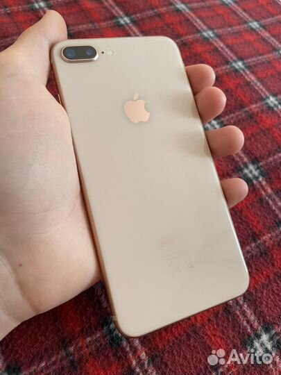 iPhone 8 Plus, 64 ГБ