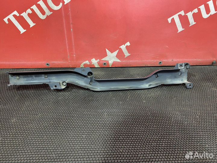 Кожух проводки шасси правый Daf XF106