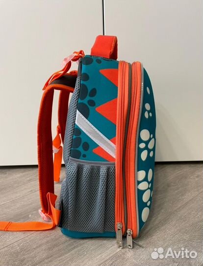 Школьный рюкзак