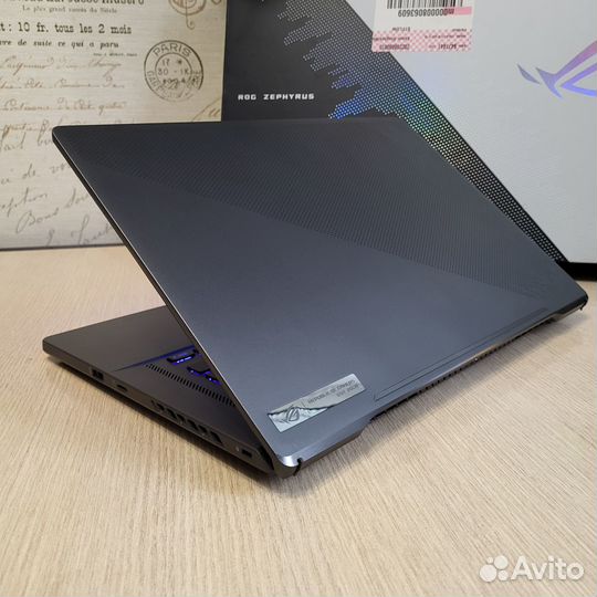 Asus rog zephyrus g15