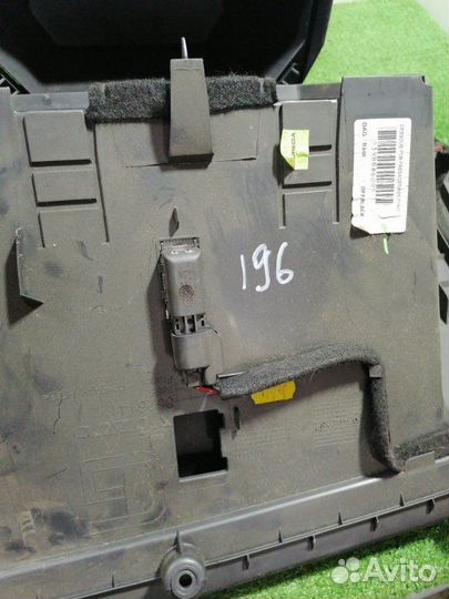 Бардачок Volvo S40 седан 2.4 B5244S 2008