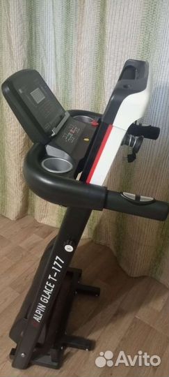 Новая беговая дорожка