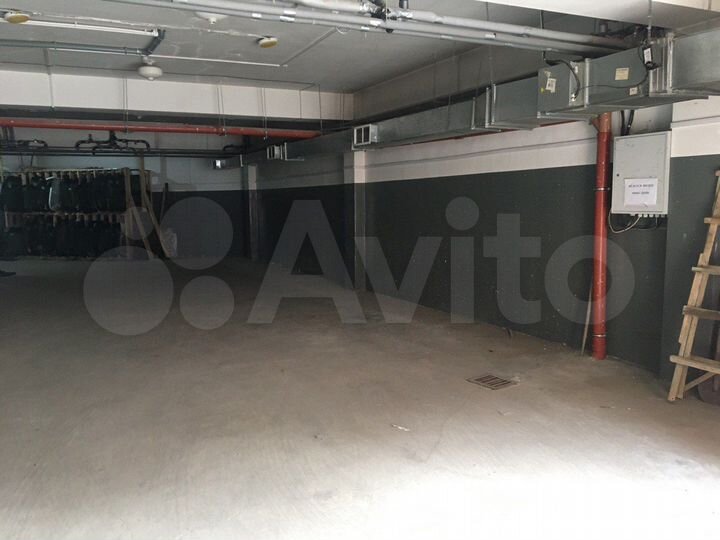 Машиноместо, 18 м²