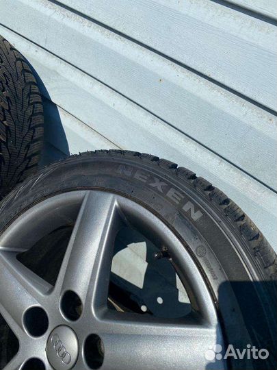 Диски с зимней резиной 235 45 R17 Audi (vag)