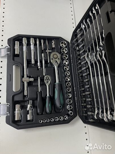 Набор ключей инструментов 78 предметов