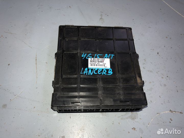 Блок управления двигателем Mitsubishi Lancer Cedia