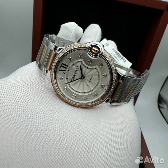 Часы женские Ballon Bleu de Cartier