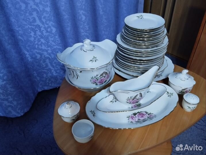 Сервиз столовый