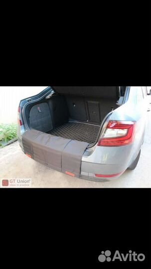 Автомобильные коврики в багажник Skoda