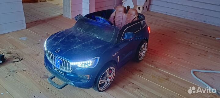 Детский электромобиль бу