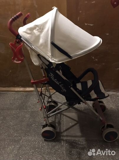 Прогулочная коляска